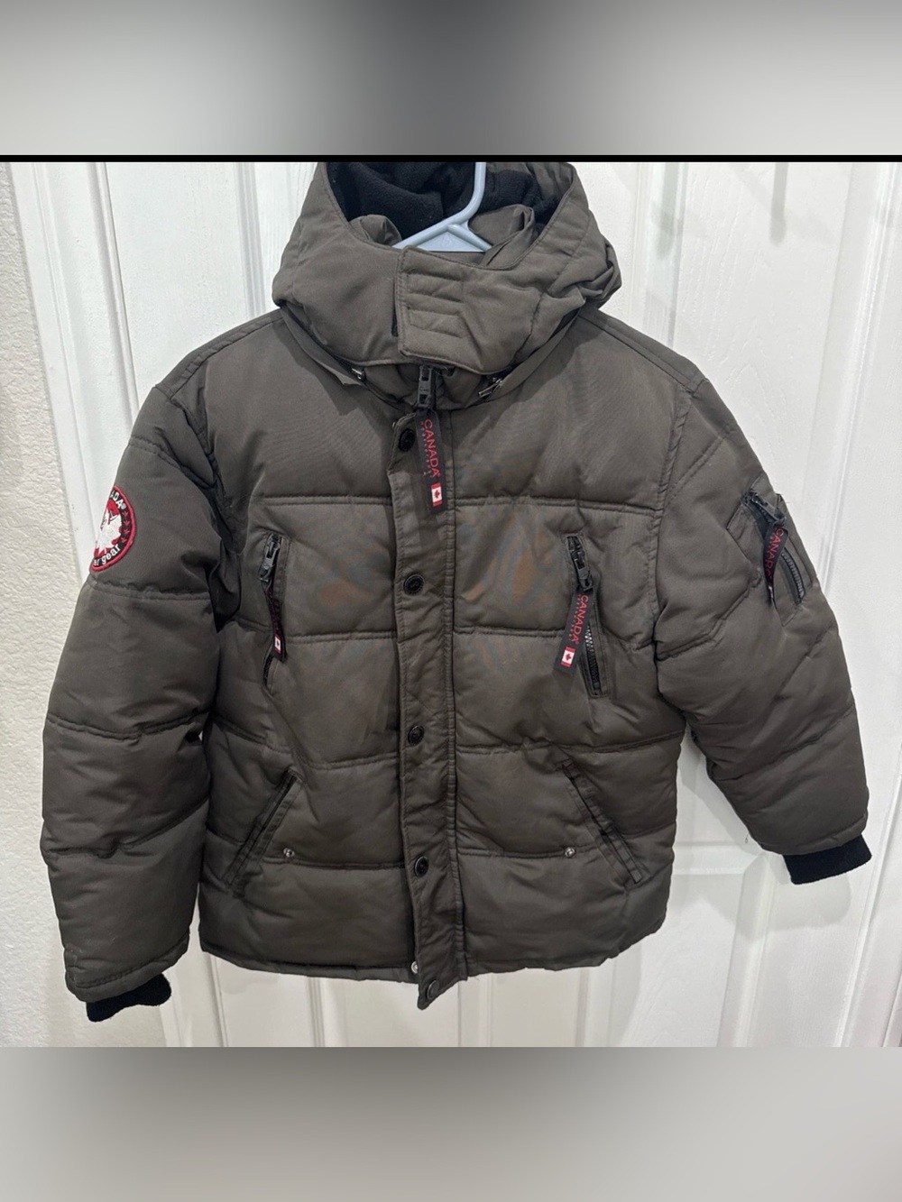 Canada Weather Gear Boys 10/12 Puffer Jacket Hooded Winter Ski Coat Gray